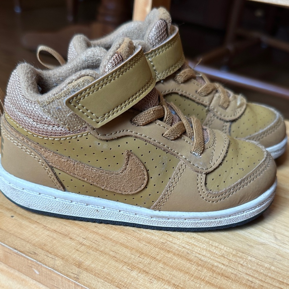 Nike Kids Brown High-Top Sneakers